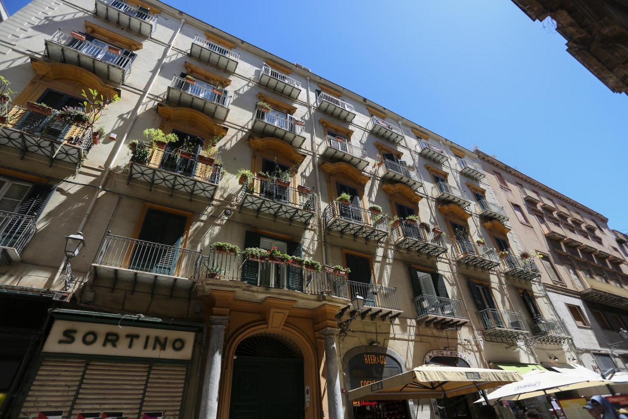 Appartement Maqueda View à Palerme Extérieur photo